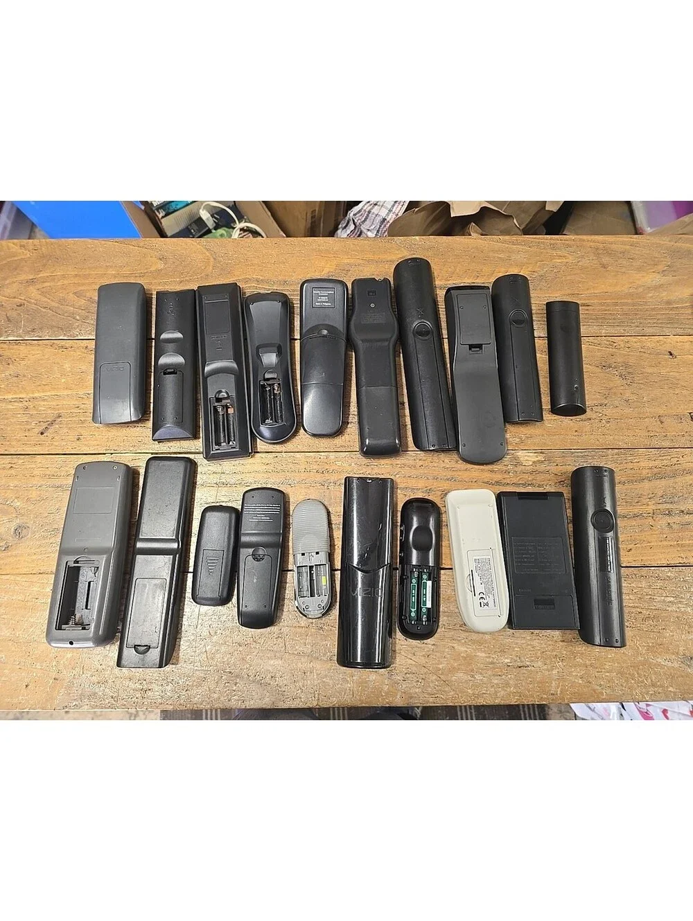 Lot of 20 Mixed Remote Controls Roku Vizio Zenith Samsung Sharp Panasonic